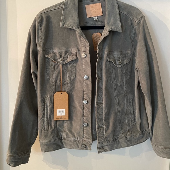 Lucky Brand Bundle (Sage Green Jacket, Jeans with matching Tee and Belt) - Picture 5 of 16